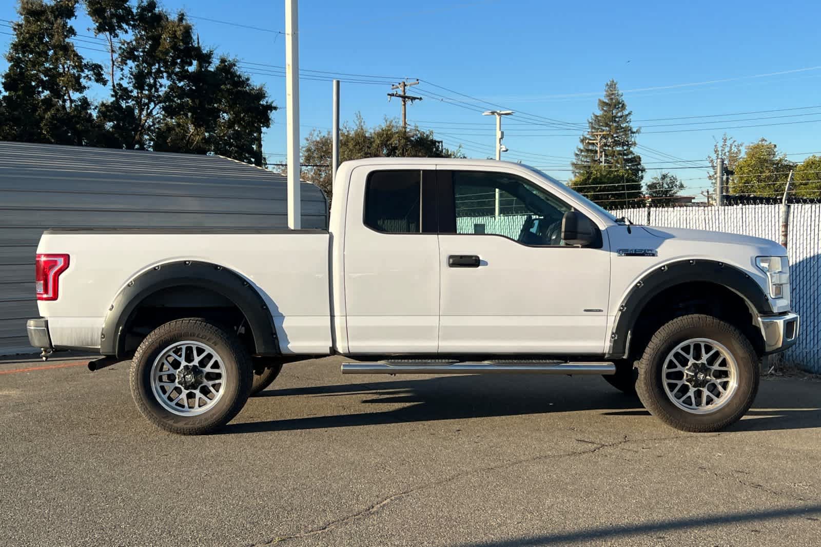 Used 2016 Ford F150 XLT RWD image 6