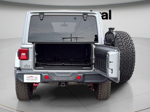 Used 2018 Jeep Wrangler Unlimited Rubicon AWD/4WD image 25