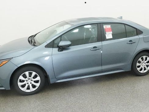 New 2026 Toyota Corolla LE FWD image 2
