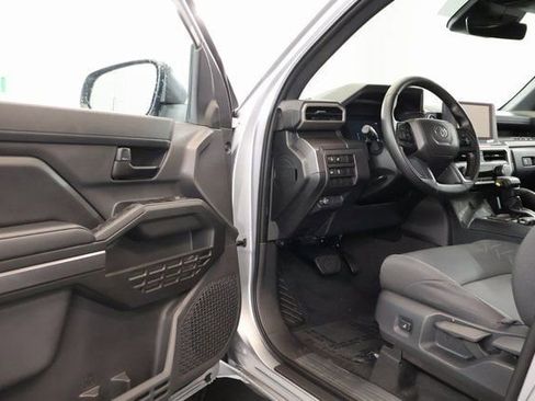 New 2026 Toyota Tacoma SR5 image 9