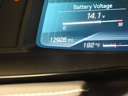 Used 2020 Chevrolet Corvette Stingray Preferred Cpe w/ 2LT Preferred Equipment Group RWD image 31