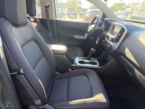 Used 2017 Chevrolet Colorado LT w/ LT Convenience Package AWD/4WD image 27