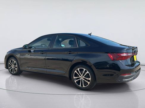 Used 2025 Volkswagen Jetta Sport FWD image 6