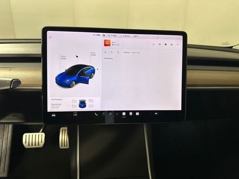Used 2019 Tesla Model 3 Performance image 18
