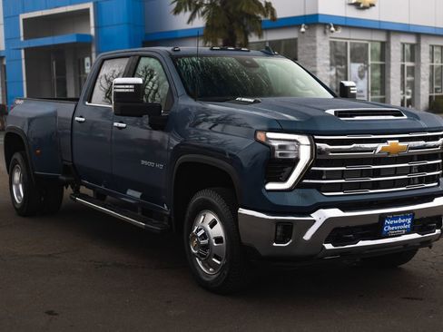 New 2026 Chevrolet Silverado 3500 LTZ w/ LTZ Convenience Package image 7