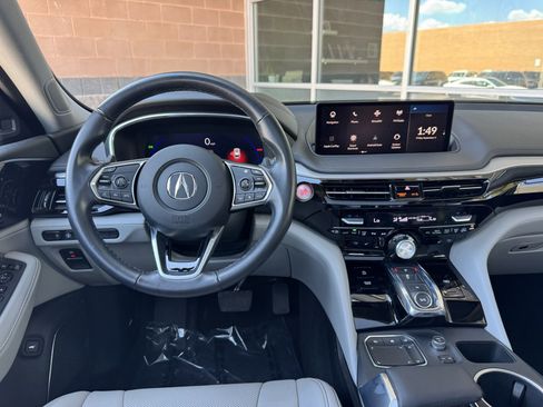 Used 2022 Acura MDX FWD w/ Technology Package image 16