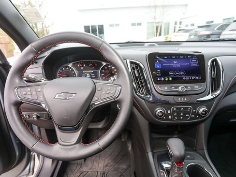 Used 2024 Chevrolet Equinox RS w/ RS Leather Package image 12