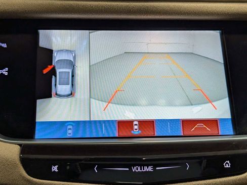 Used 2018 Cadillac XT5 Platinum w/ Driver Assist Package AWD/4WD image 27