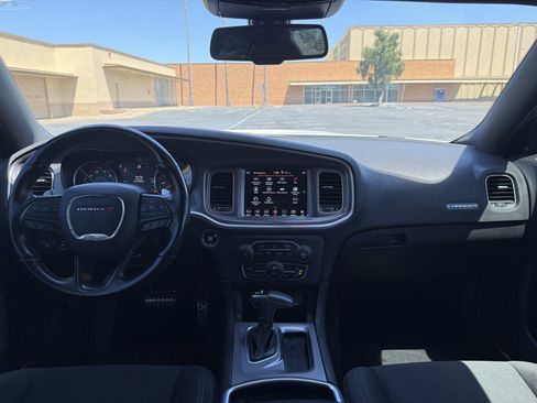 Used 2019 Dodge Charger GT RWD image 13