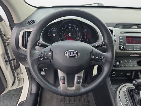 Used 2016 Kia Sportage LX FWD image 13
