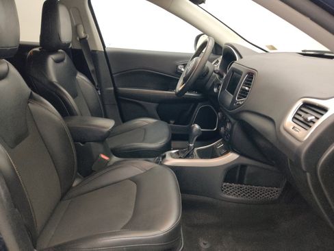 Used 2021 Jeep Compass Latitude FWD image 21