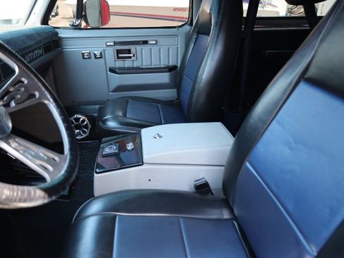 Used 1988 GMC Jimmy 4WD image 42