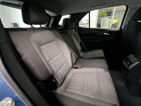 Used 2024 Chevrolet Equinox LT AWD/4WD image 16