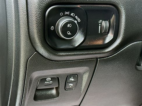 Used 2024 RAM 1500 Big Horn AWD/4WD image 10