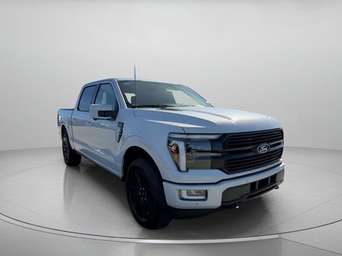 New 2025 Ford F150 Platinum w/ FX4 Off-Road Package image 3
