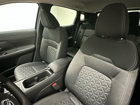 New 2026 Nissan Kicks SV image 9