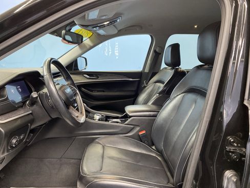 Certified 2021 Jeep Grand Cherokee L Limited image 9