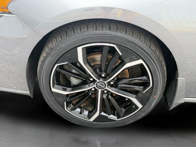 Used 2023 Nissan Altima 2.5 SR FWD image 18