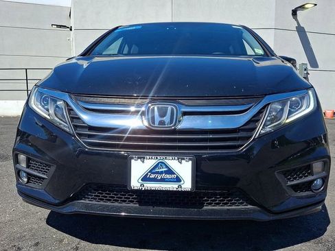 Used 2018 Honda Odyssey EX image 2