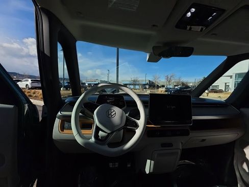 New 2025 Volkswagen ID. Buzz 1st Edition image 12