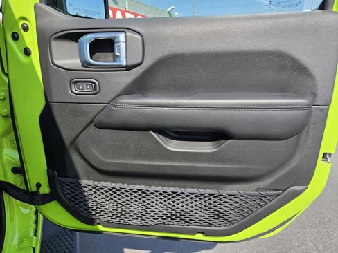 Certified 2021 Jeep Wrangler Unlimited Sahara image 38