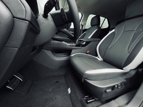 New 2025 Buick Envision Sport Touring image 20