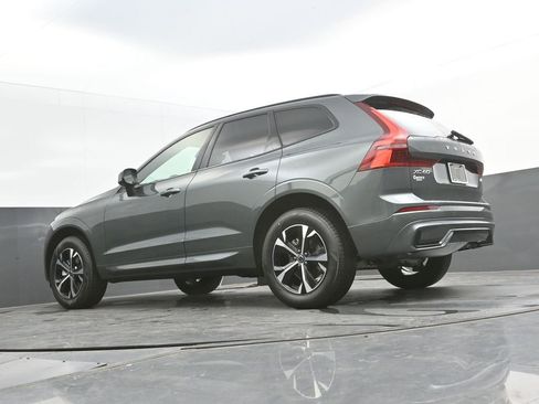 New 2026 Volvo XC60 B5 Core AWD/4WD image 33