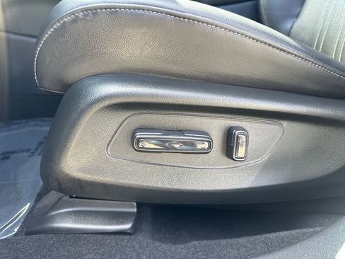 Used 2024 Honda HR-V EX-L image 29