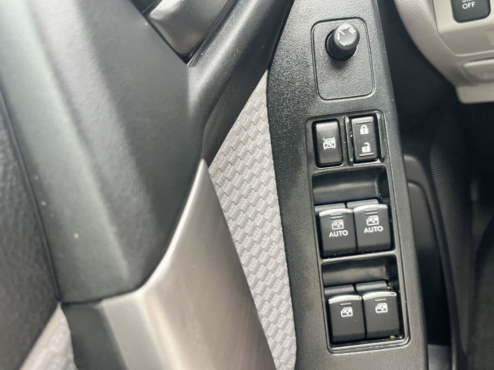 Used 2018 Subaru Forester 2.5i Premium AWD/4WD image 21