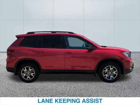 Used 2023 Honda Passport TrailSport image 6