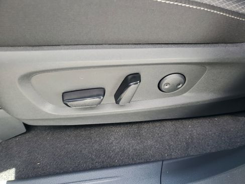 New 2026 Nissan Pathfinder SV image 14