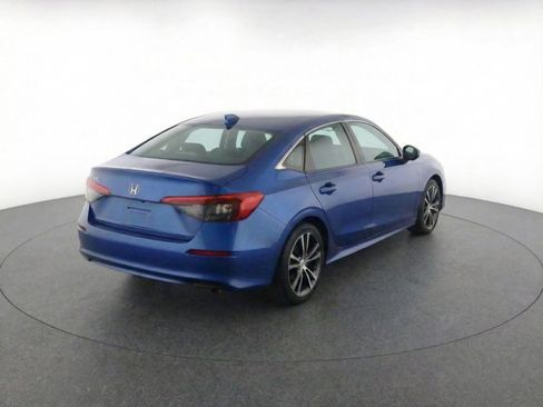 Used 2023 Honda Civic EX image 7