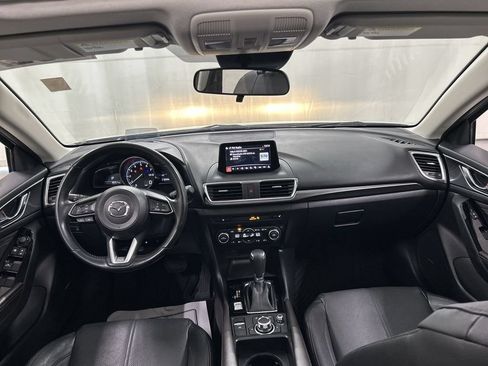 Used 2017 MAZDA MAZDA3 Grand Touring FWD image 18