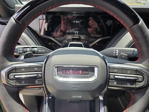 New 2026 GMC Yukon XL AT4 Ultimate AWD/4WD image 30