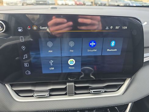 New 2026 Chevrolet Equinox LT w/ Convenience Package II image 19