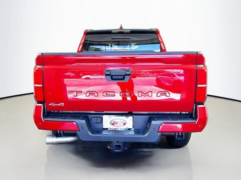 Used 2026 Toyota Tacoma SR5 w/ SR5 Upgrade Package AWD/4WD image 6