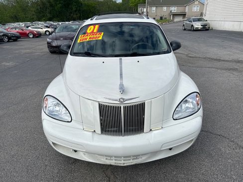 Used 2001 Chrysler PT Cruiser FWD image 3
