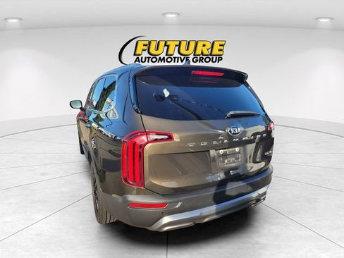 Used 2021 Kia Telluride SX FWD image 4