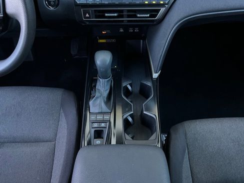 Used 2025 Toyota Camry LE image 14