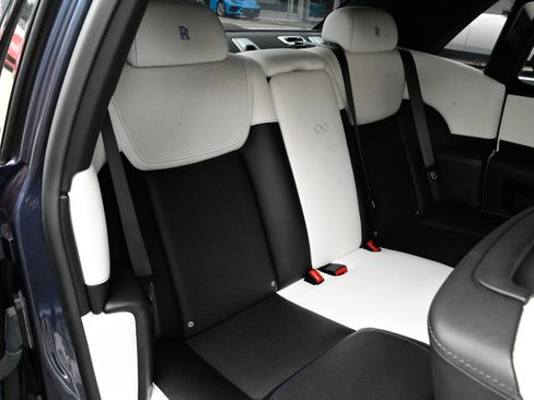 Used 2018 Rolls-Royce Ghost RWD image 49