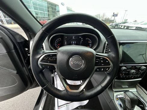 Used 2022 Jeep Grand Cherokee Limited w/ Tech Group image 20