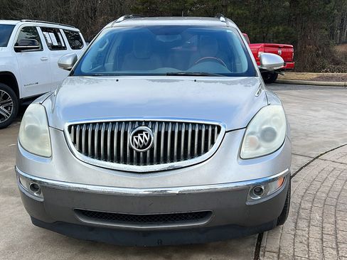 Used 2008 Buick Enclave CX w/ Driver Confidence Package image 3