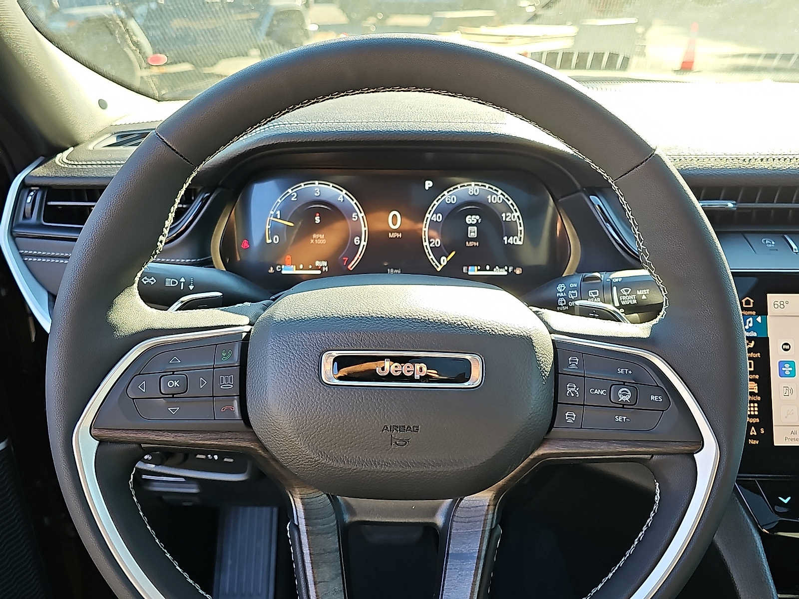 New 2027 Jeep Grand Cherokee Limited AWD/4WD image 15