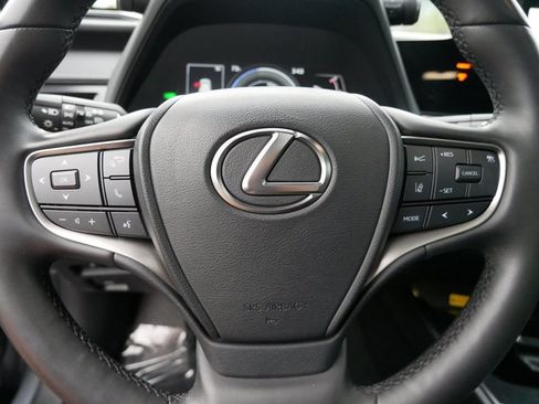 Certified 2024 Lexus UX 250h F Sport AWD/4WD image 19