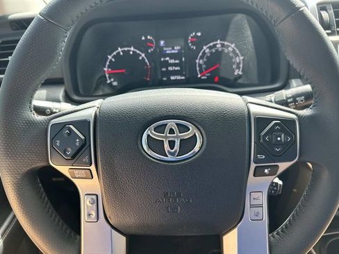 Used 2021 Toyota 4Runner SR5 Premium w/ Moonroof Package AWD/4WD image 29