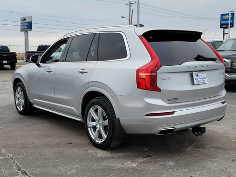 Used 2020 Volvo XC90 T6 Momentum image 6