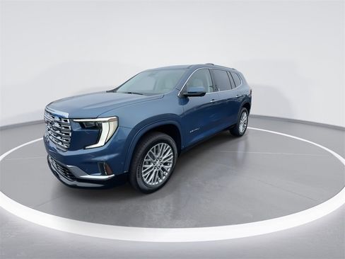 New 2026 GMC Acadia Denali w/ Super Cruise Package image 4