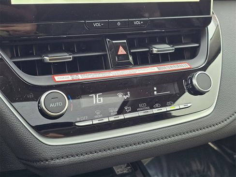 New 2026 Toyota Corolla XLE image 27