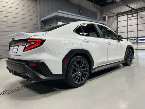 Used 2025 Subaru WRX Premium AWD/4WD image 9