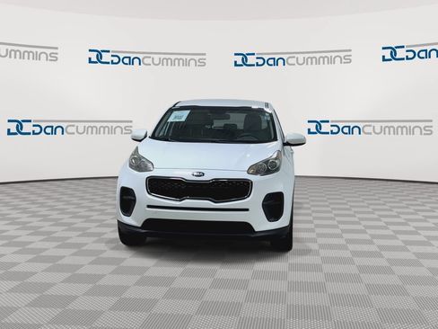 Used 2019 Kia Sportage LX FWD image 3